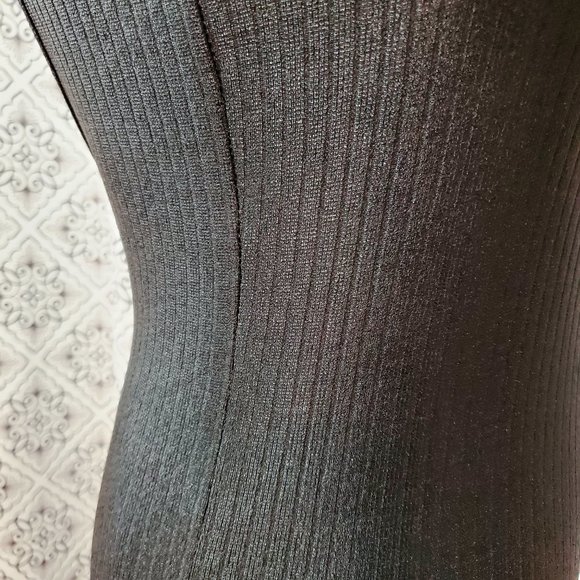 Robe Manches Longues Zara Trafaluc - Taille S Noire - Coupe A-Line Genou - Occasion Très Bon état